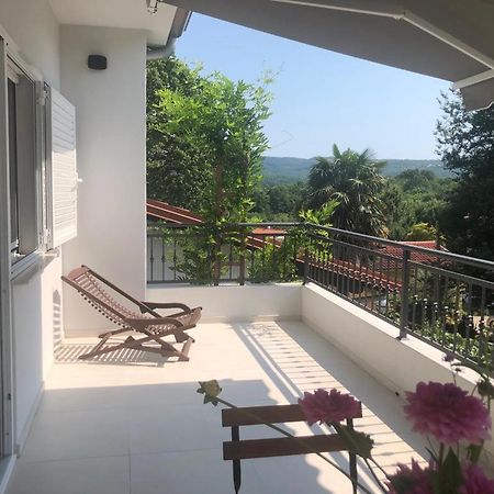 Apartment Lena Čižići Esterno foto